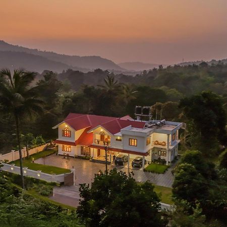 Stayvista At Spice Notes - Breakfast Included Munnar Exterior foto